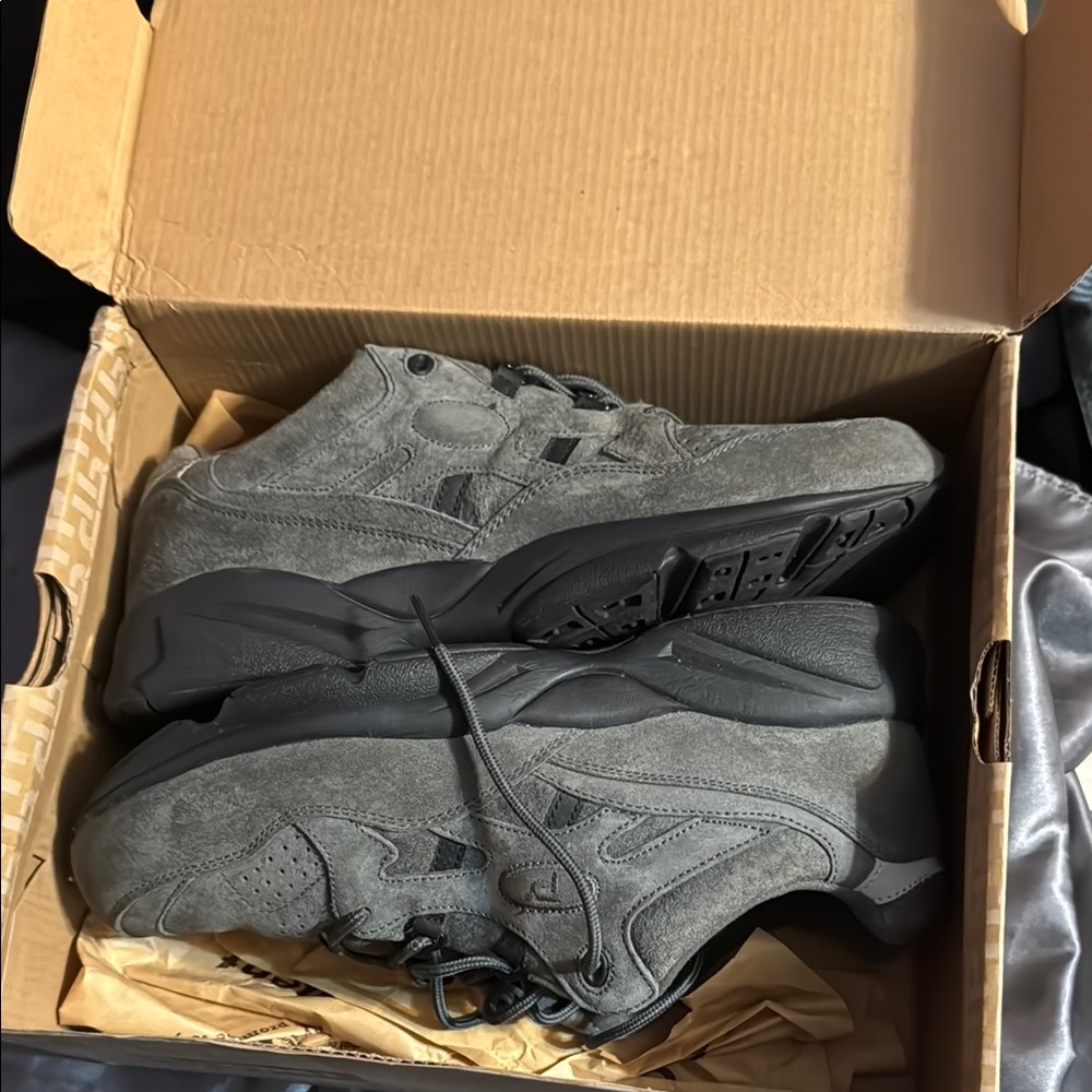 Propet Gray Athletic Shoes with Rugged Sole